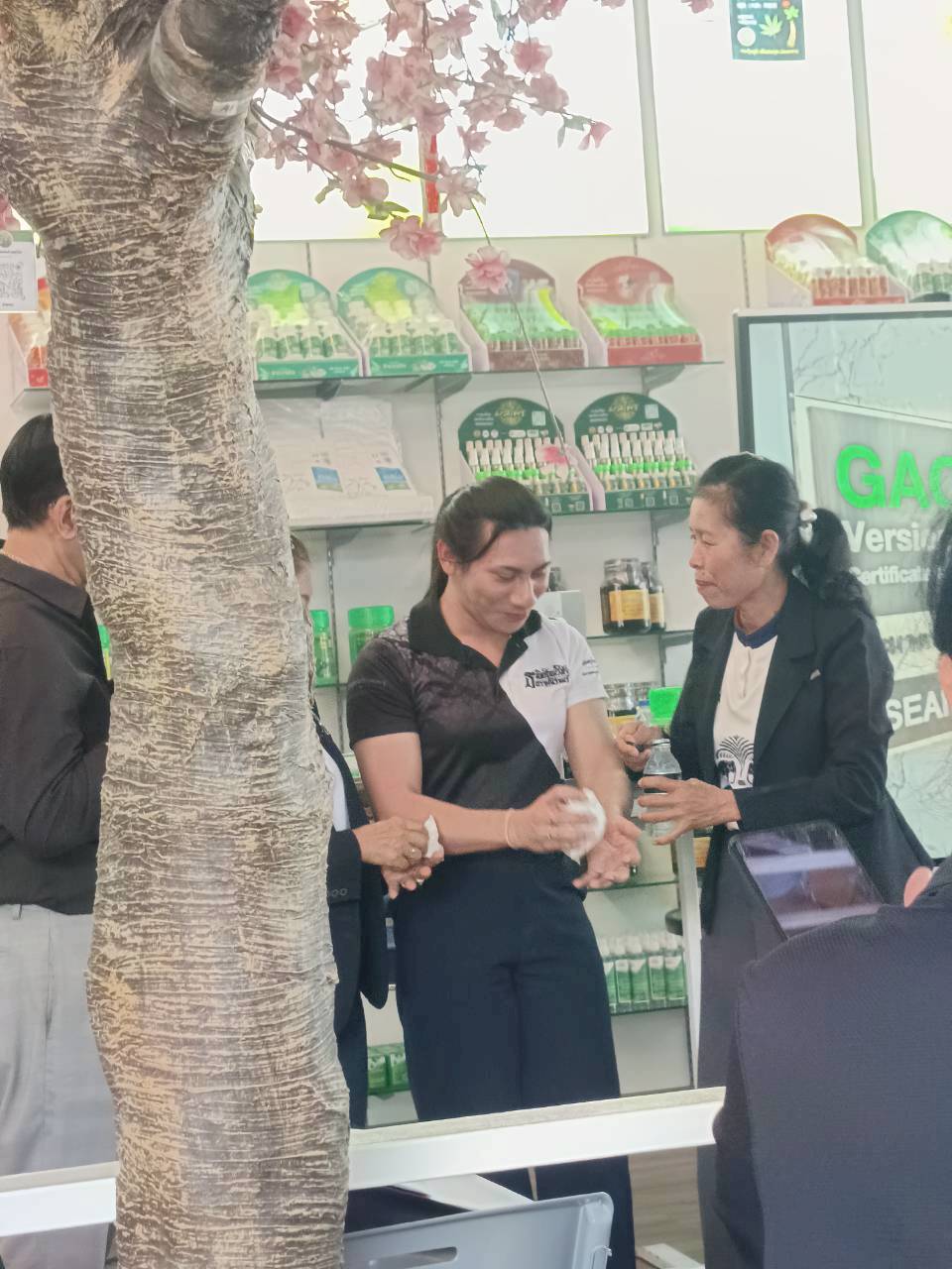 title - โครงการฝึกอบรมเชิงปฏิบัติการยกระดับการผลิตพืชสมุนไพรสู่เกษตรมูลค่าสูง